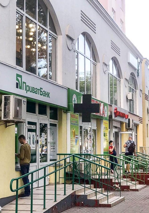 Rent-Kiev 2 min metro Chernihivska Lux Buitenkant foto